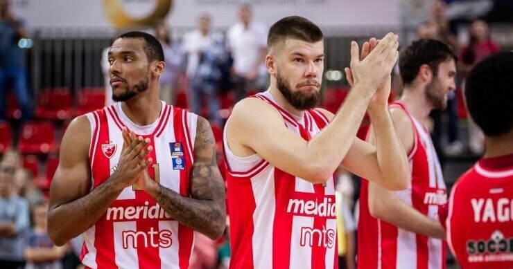 Nepaliko Ans Rokas Giedraitis Su Crvena Zvezda Sutriu Kino