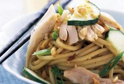 vistiena-su-spagetti-makaronais.jpg