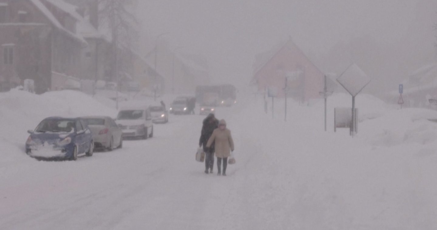 Parte dell’Europa era ricoperta di neve: in Croazia – uno strato di 2 metri