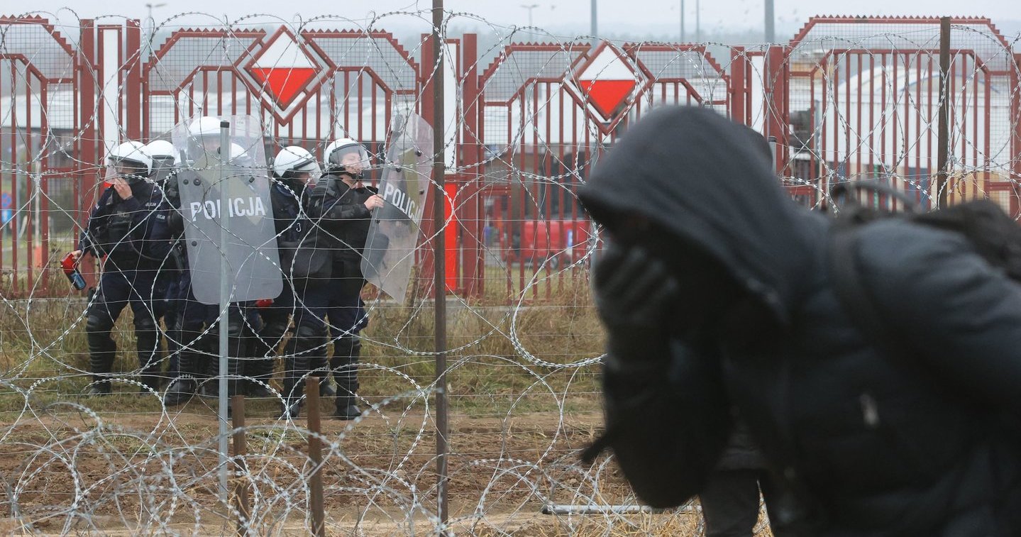 Sytuacja w kraju jest bardzo trudna: w Lenkach pacjenci z kraju proszą o pomoc wojsko