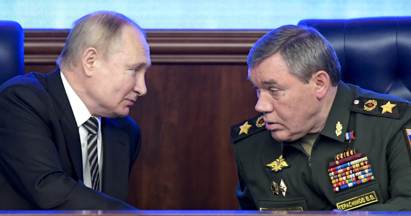 Kommandør for russiske styrker Gerasimov klager: Russland har aldri sett en så intens krig