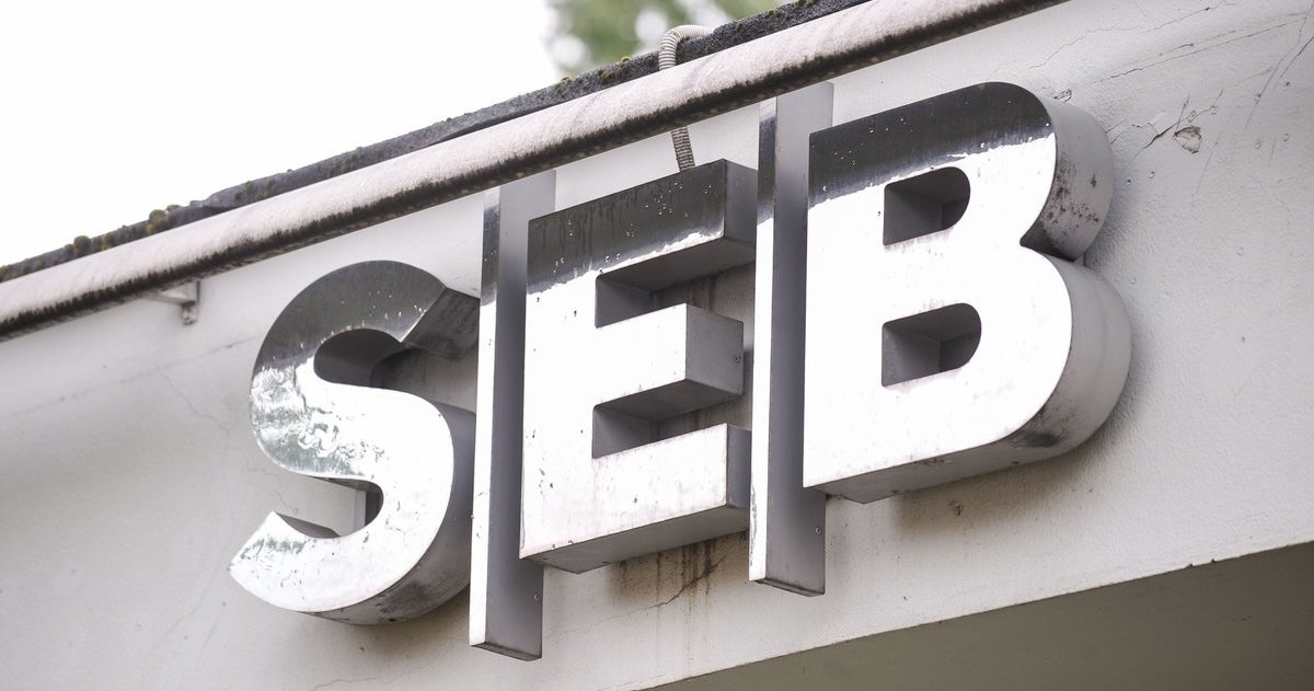 SEB: didelės energijos kainos ir mokesčiai stabdo Estijos įmonių ...