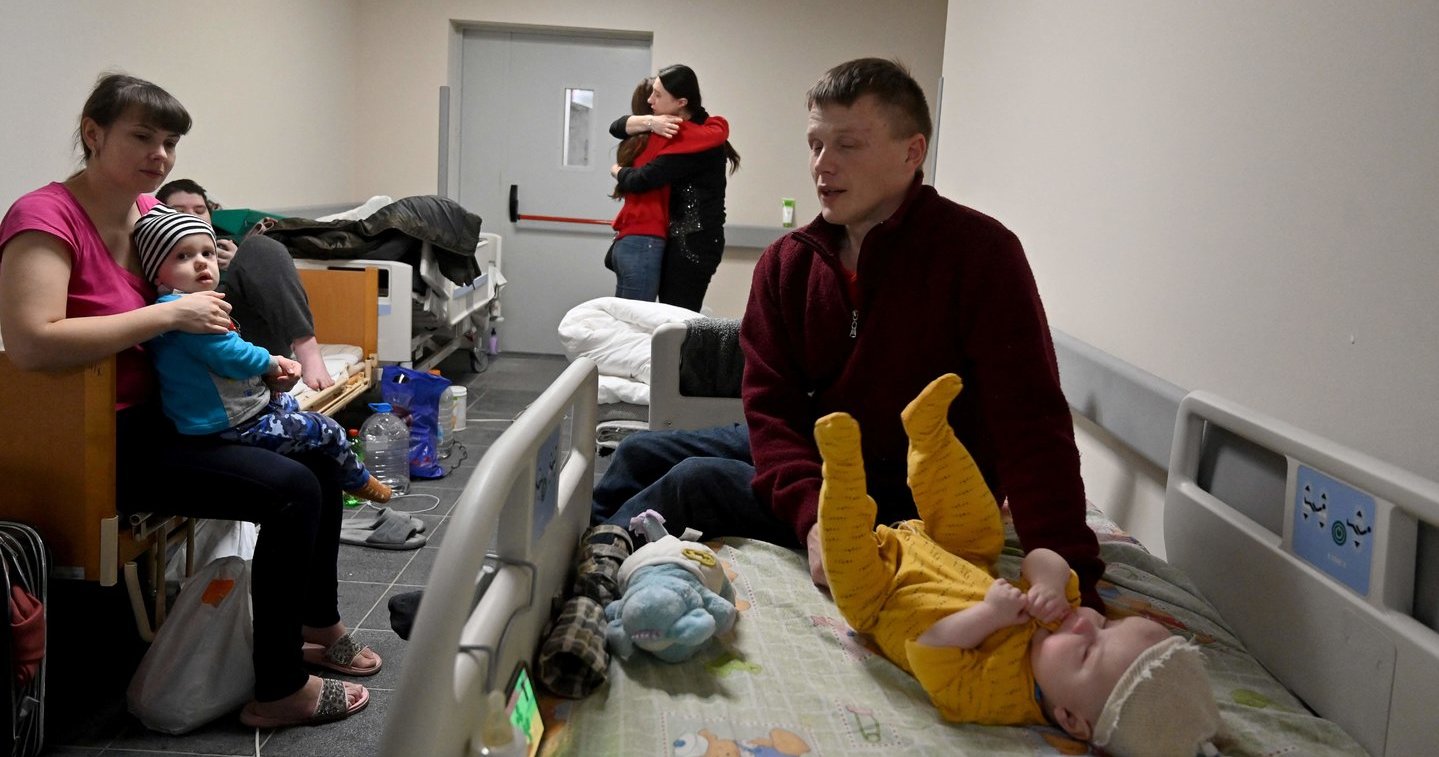 Wojenna rzeczywistość: ukraińskie dzieci ze śmiertelnymi chorobami ewakuowane do polskich szpitali