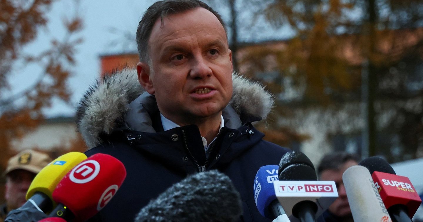 Duda: Polska jest zdeterminowana, by przywrócić „żelazną kurtynę” z Rosją, ale w chmurach