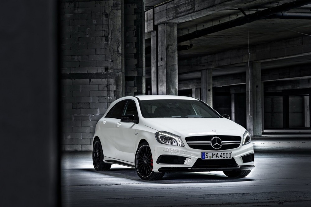 Mercedes-A45-AMG-15%25255B2%25255D[1]