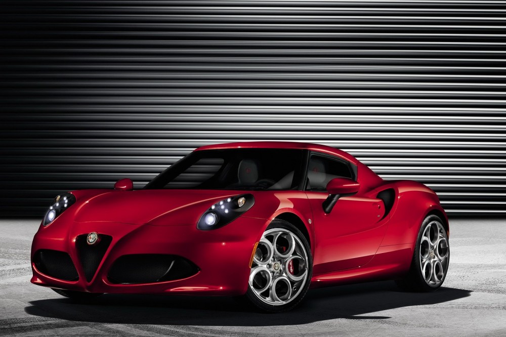 Alfa-Romeo-4C-01%25255B2%25255D[1]