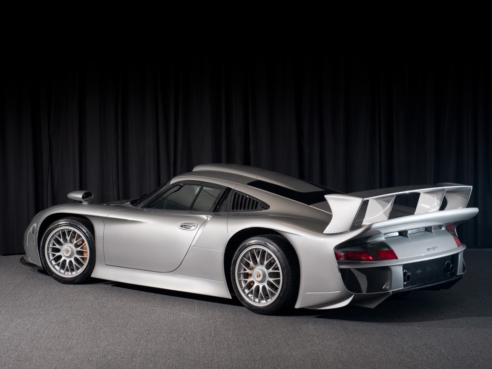 autowp.ru_porsche_911_gt1_strassenversion_4