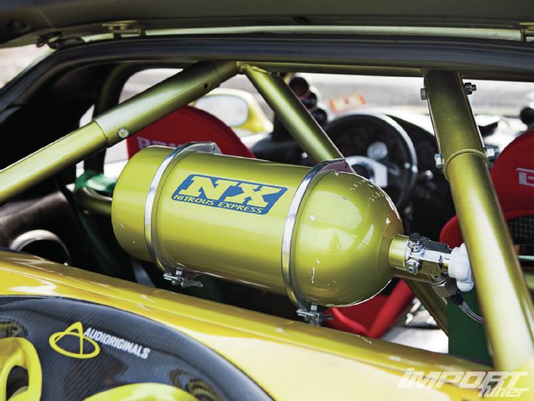 impp-1301-03-o+1993-mazda-RX-7+nitrous-express-bottle