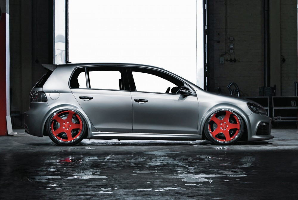 epcp-1304-03-o 2011-volkswagen-golf-r rotiform-concave-NUE-wheels