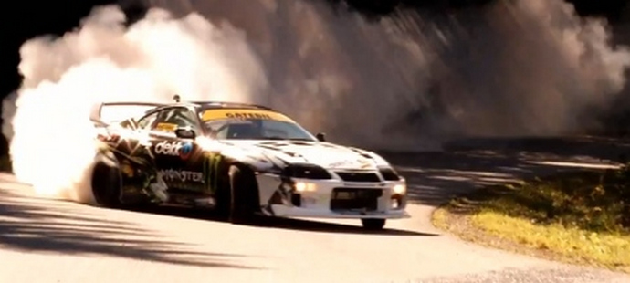 toyota_supra_masterdrift_awesomeheid