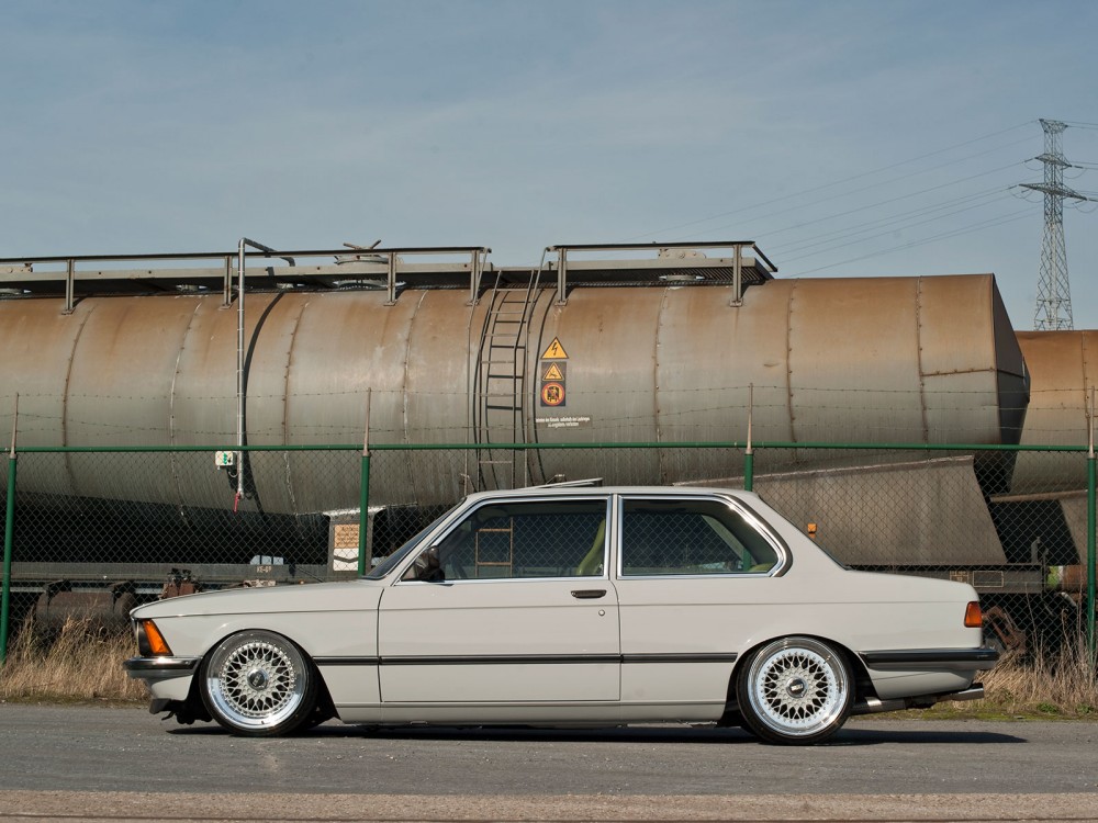 02-1980-BMW-316-BBS-super-RS-wheels