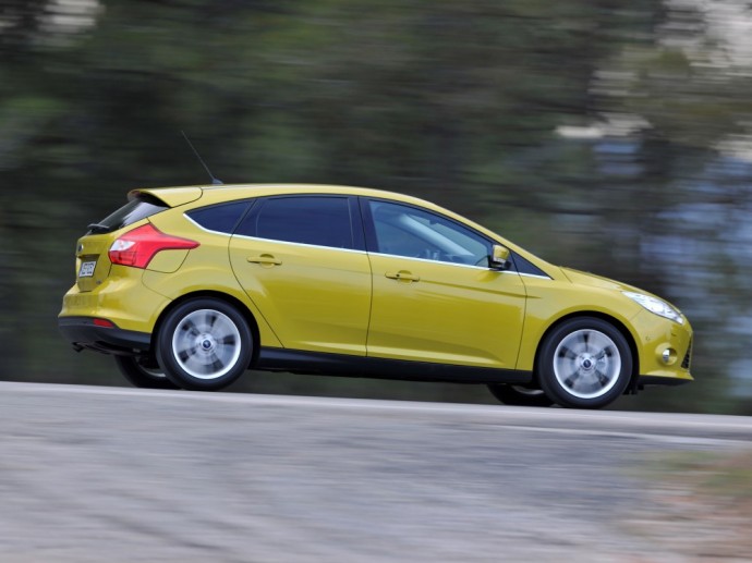 Ford Focus 1.0-litre EcoBoost Titanium (UK)