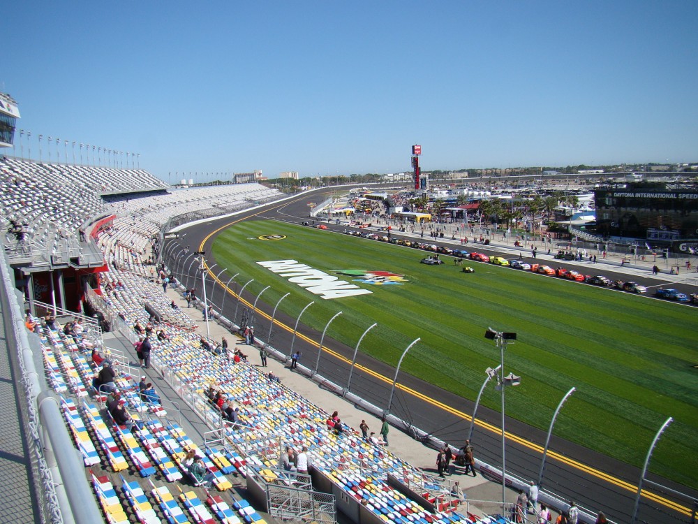 _4 FAKTAS (Daytona_International_Speedway_2011)