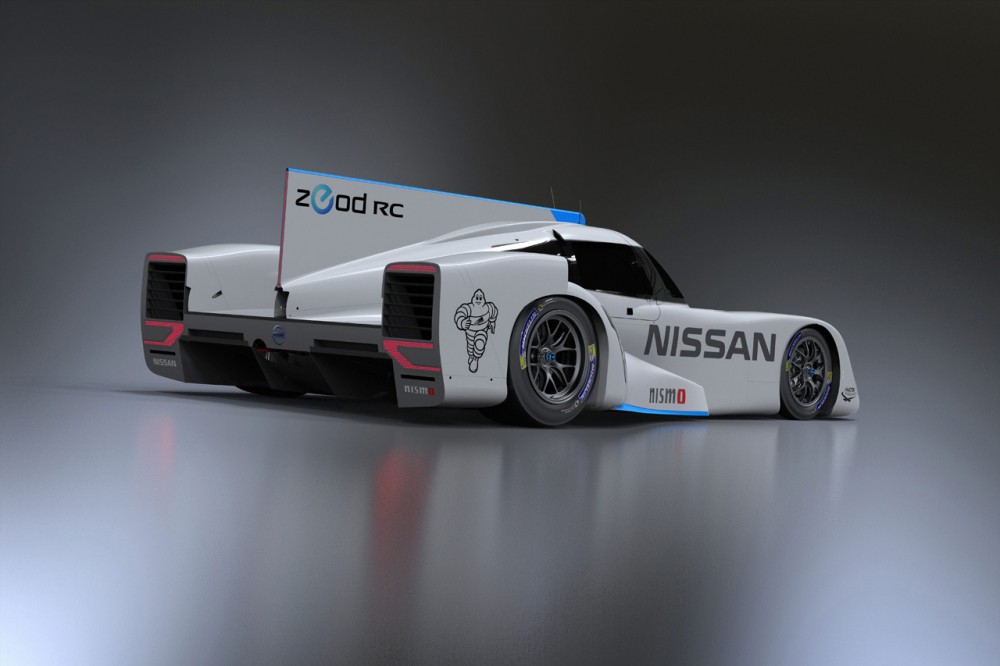 Nissan ZEOD RC Makes Public Debut in Japan