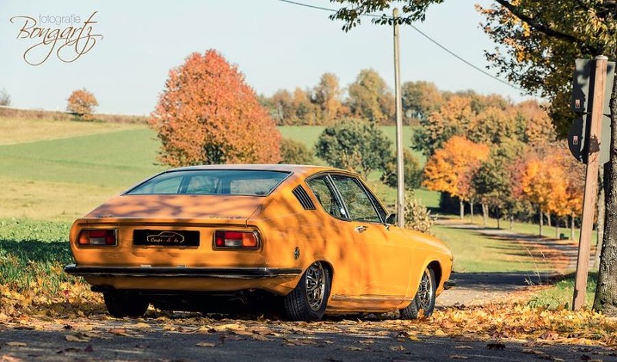 Audi-100-Coupé-Sarriere