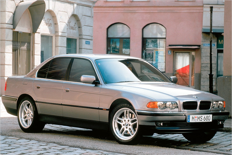 35469_bmw_8zyl_kw24-2014_9_big