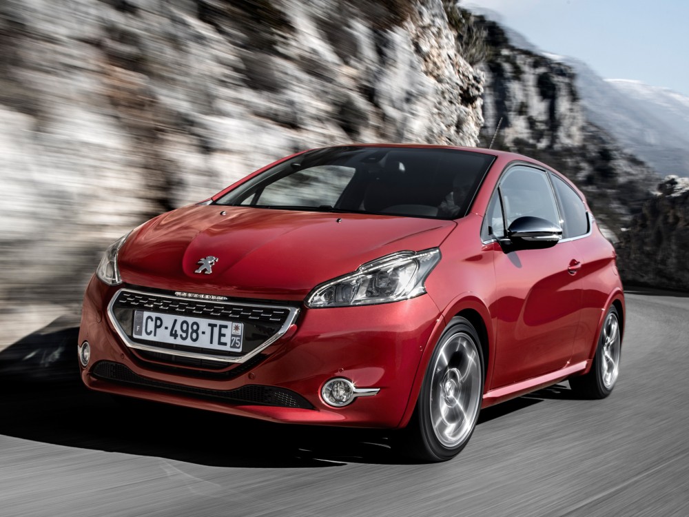 peugeot_208_gti_3-door_5