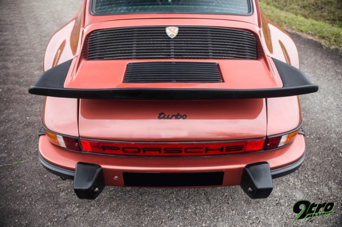 Porsche 930 Turbo : Šaltasis ginklas iš Vokietijos 