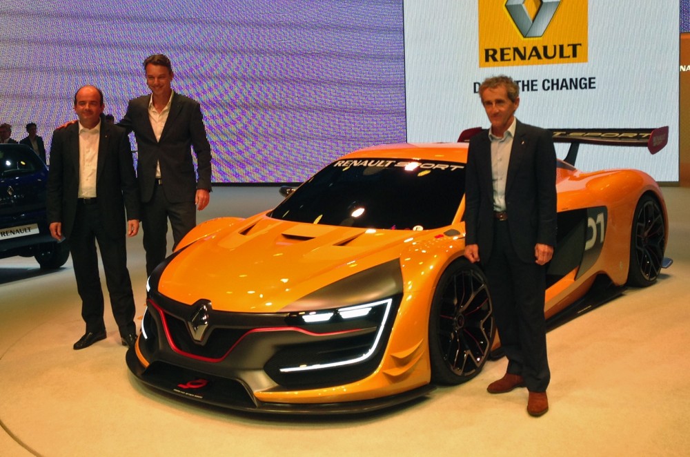 renaultrs01-1-1-moscow11