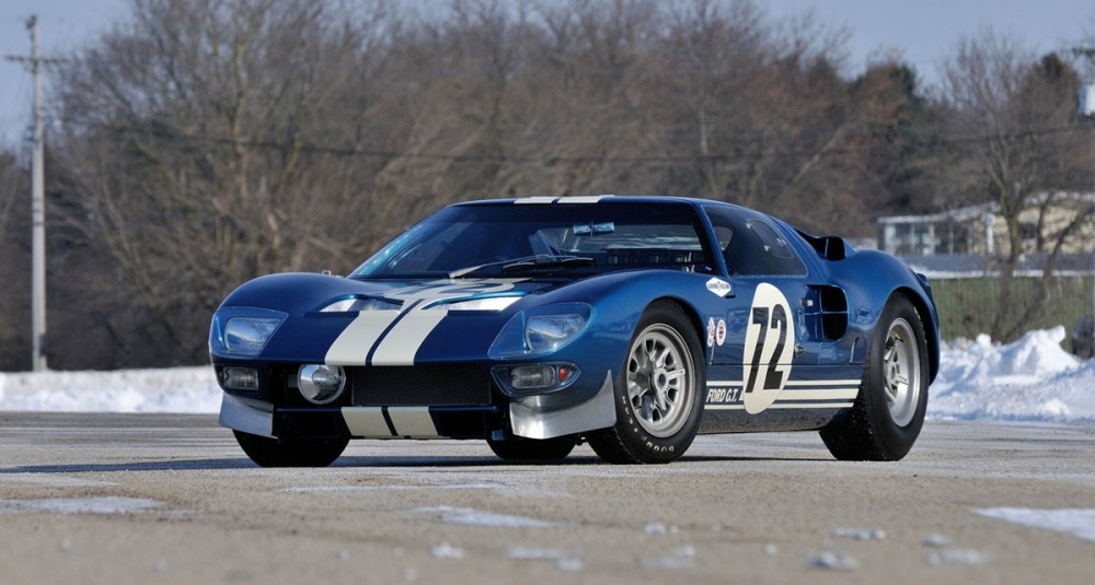 1964_ford_gt_40_prototype_1_0