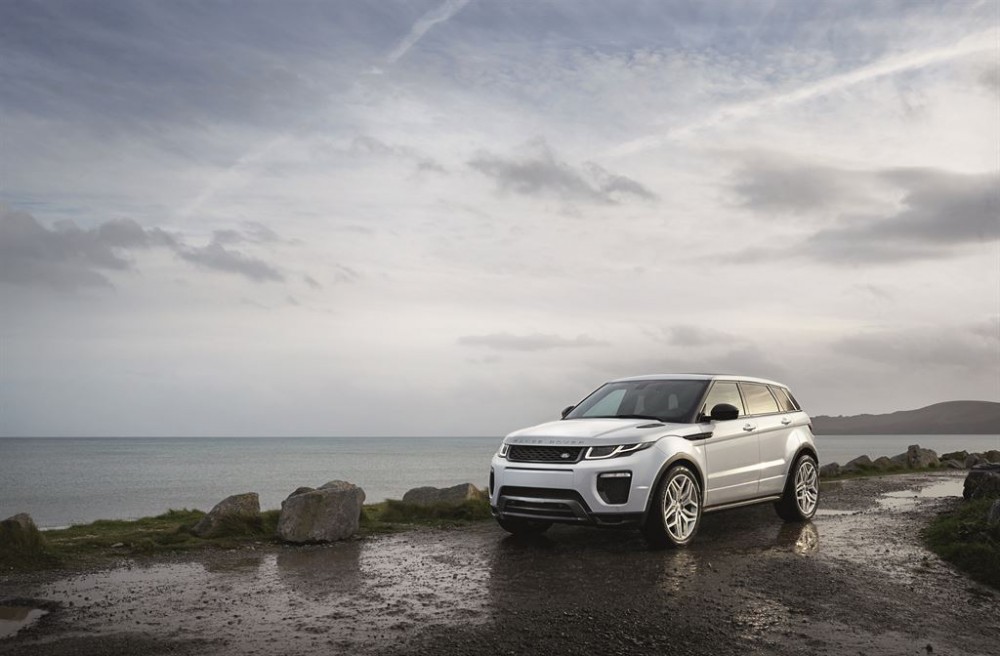 RR_16MY_Evoque_exterior__12__LowRes