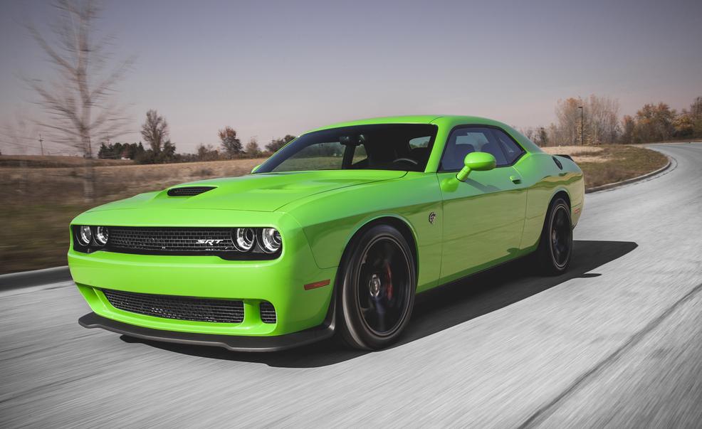 2015-dodge-challenger-srt-hellcat-photo-653146-s-986x603