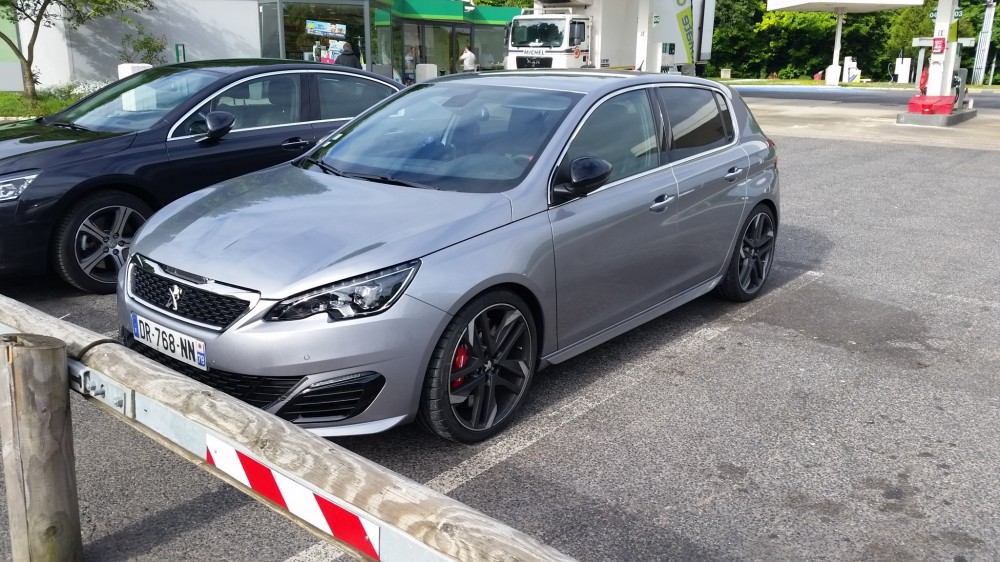 308 GTI (2)