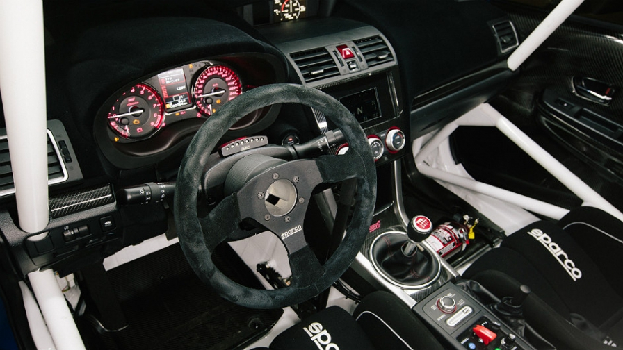 6193_Interior-sti-2015_552_896x504