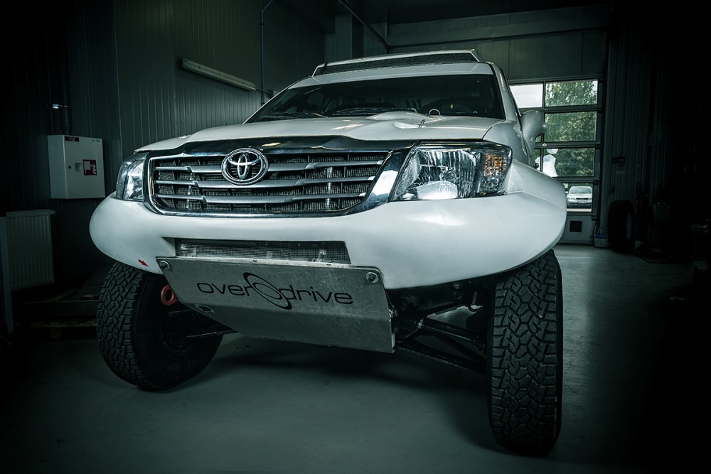 Overdrive Hilux1