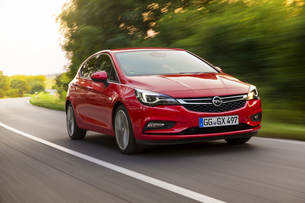 Opel-Astra-297477