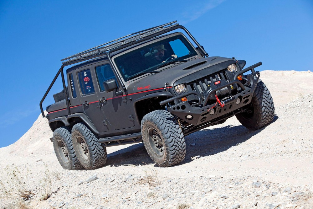 Jeep Wrangler 6x6 (4)