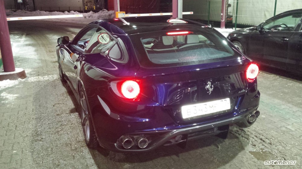 Ferrari FF (9)