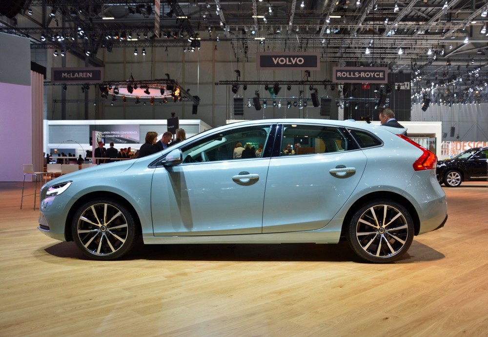 Volvo V40 (3)