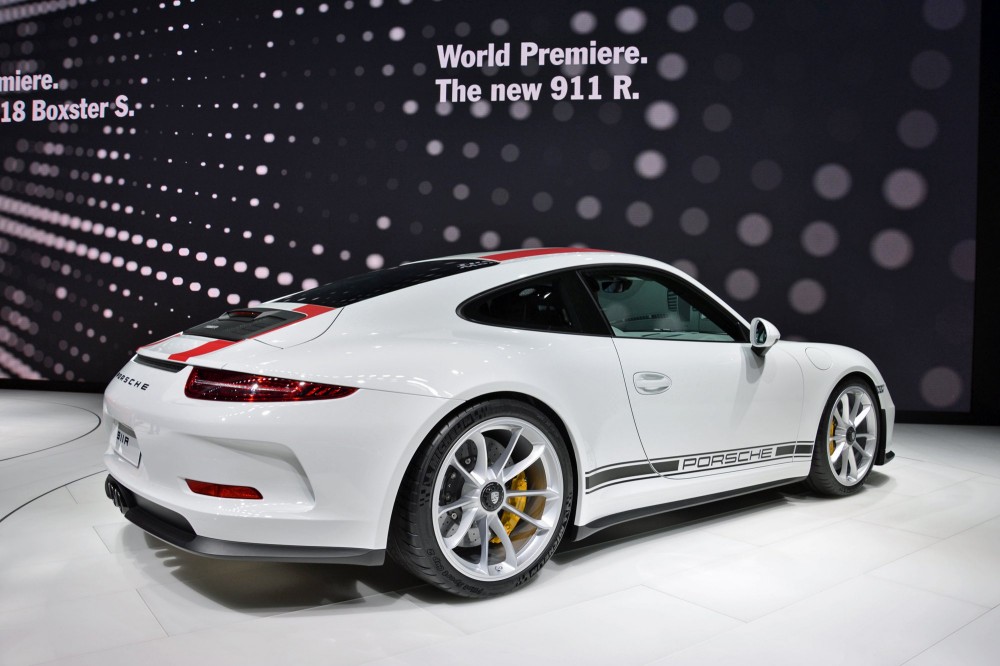 Porsche 911 R (4)