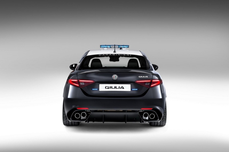 Alfa Romeo Giulia QV (5)