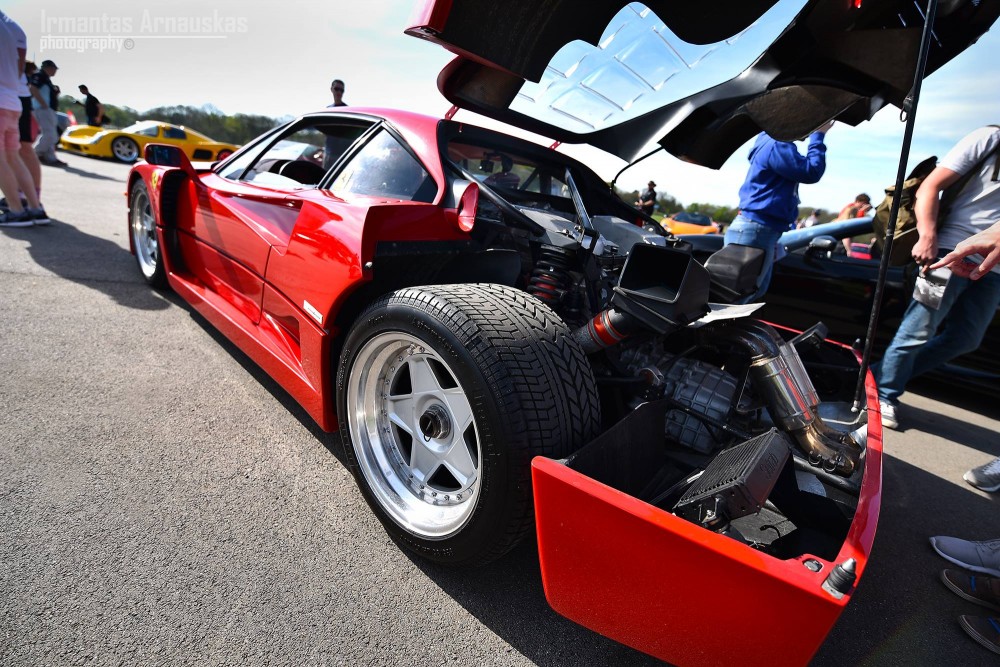 Ferrari F40 (4)