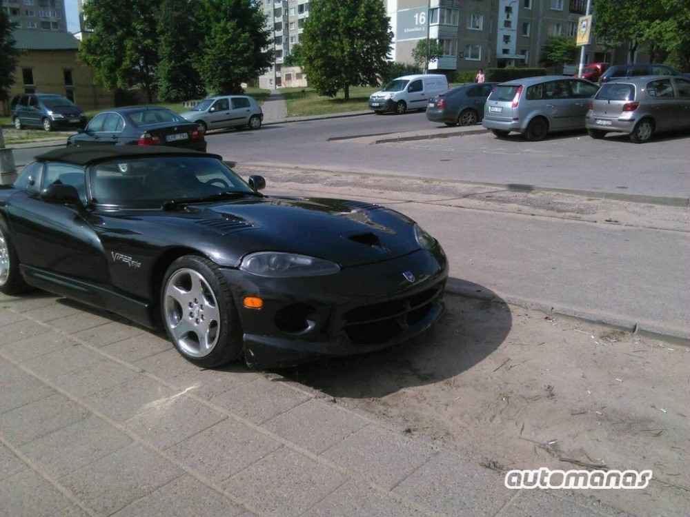 Dodge Viper (1)