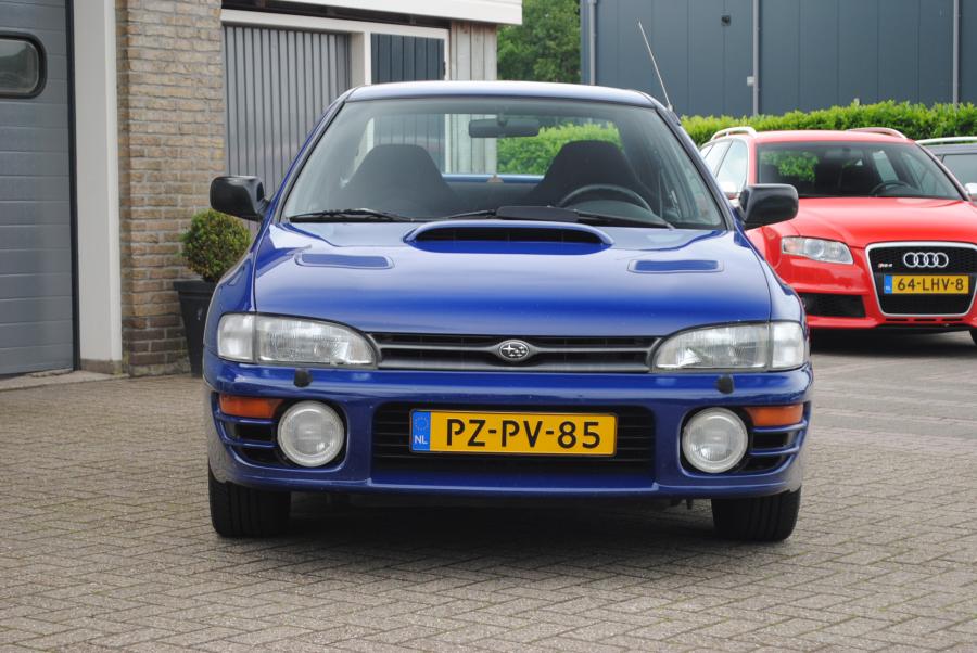 Subaru Impreza GT Turbo (3)