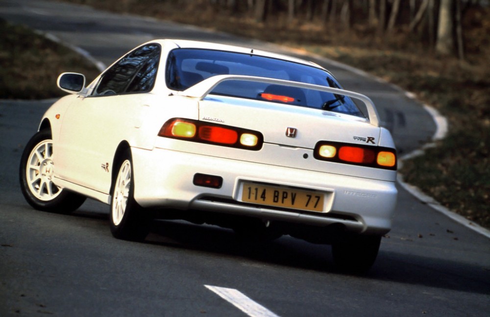 <a href='https://www.autobilis.lt/skelbimai/naudoti-automobiliai/honda' target='_blank' class='phrase'>Honda</a> Integra Type R (1)