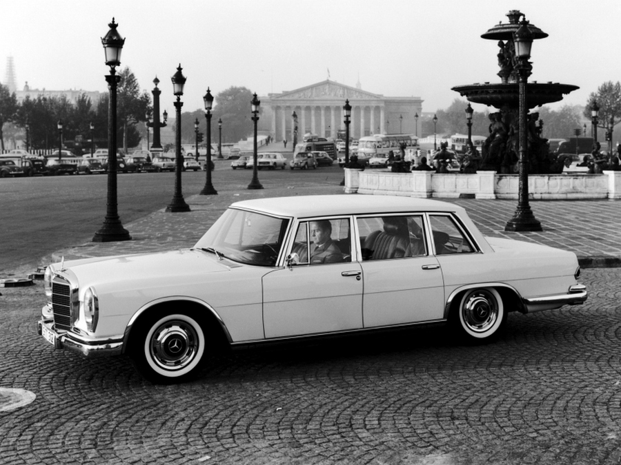 Mercedes Benz 600