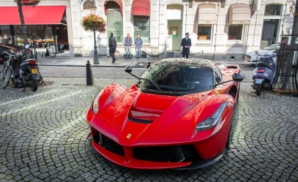 La Ferrari (5)