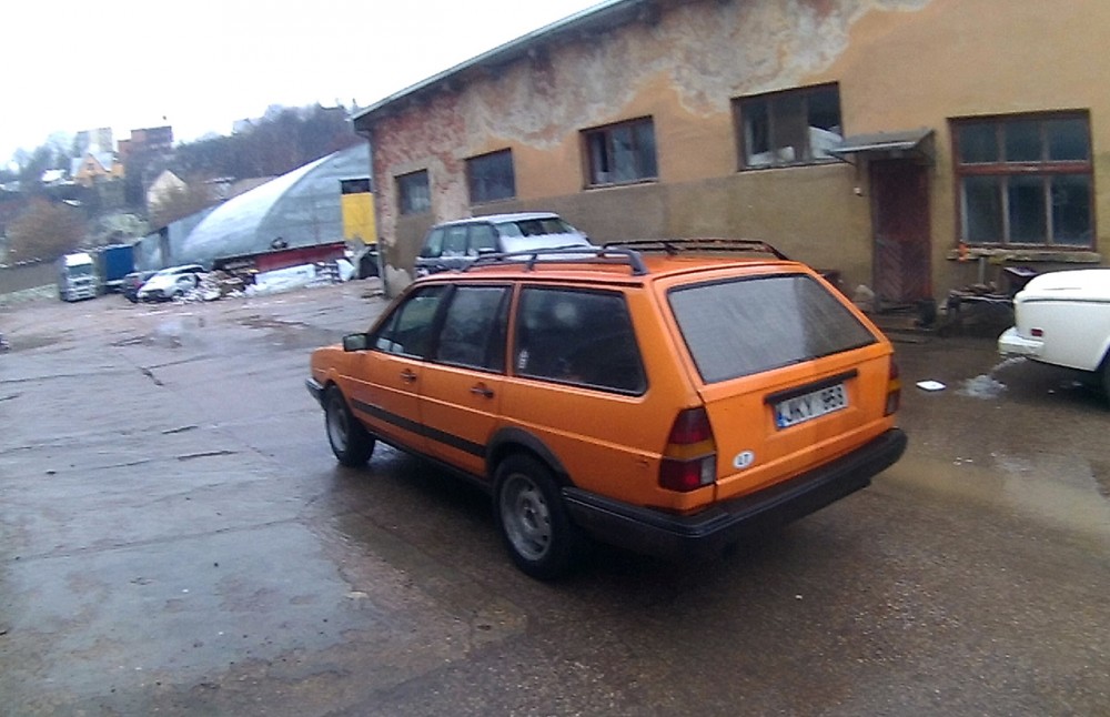 Volkswagen Passat 2