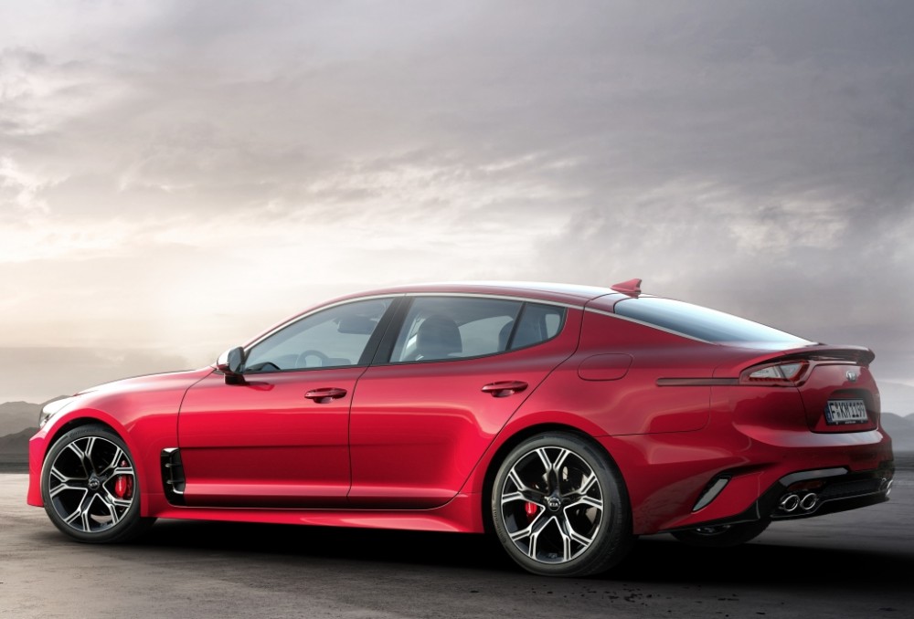 kia_stinger_gt_26