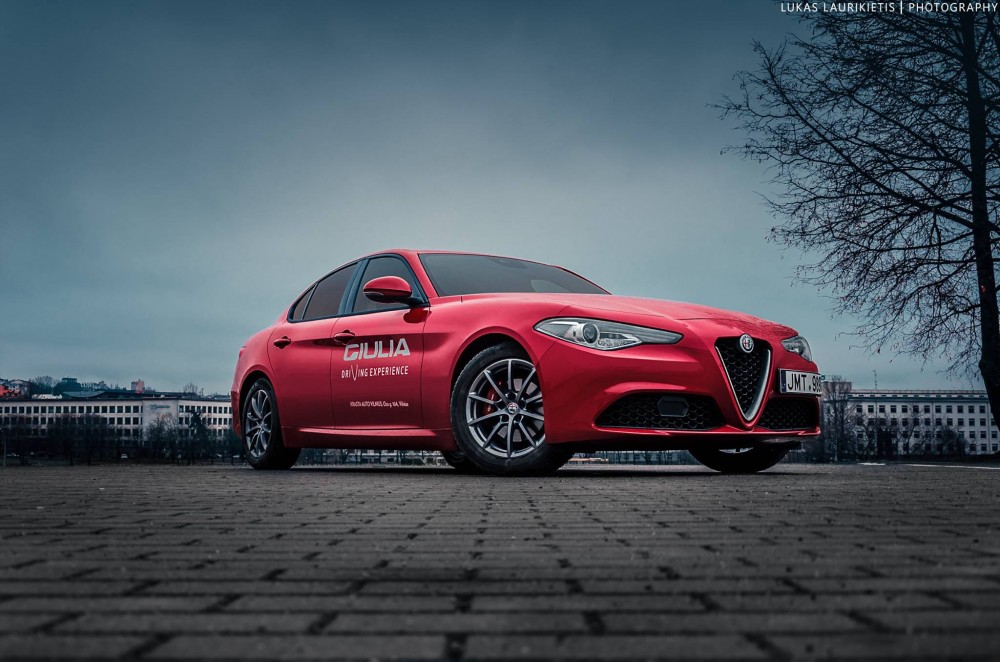 Alfa Romeo Giulia (5)