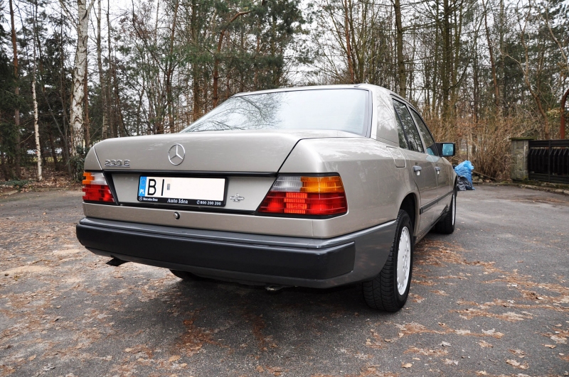 Mercedes Benz 230E W124 (7)