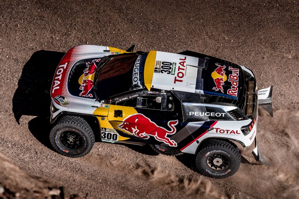 Peugeot 3008 DKR Dakaro ralyje (Peugeot nuotr (1)