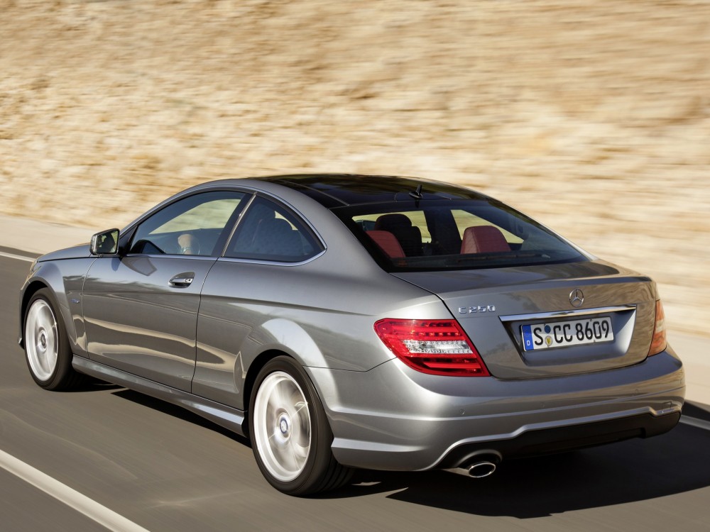 mercedes-benz_c250_coupe_amg_sports_package_5