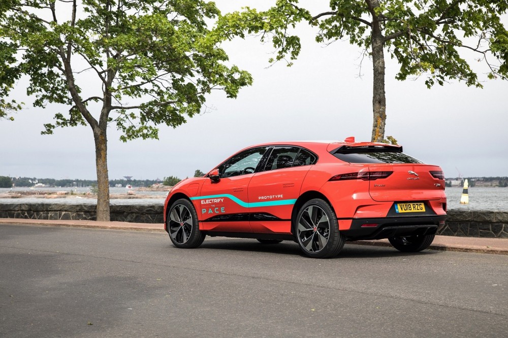 Jaguar I Pace (1)