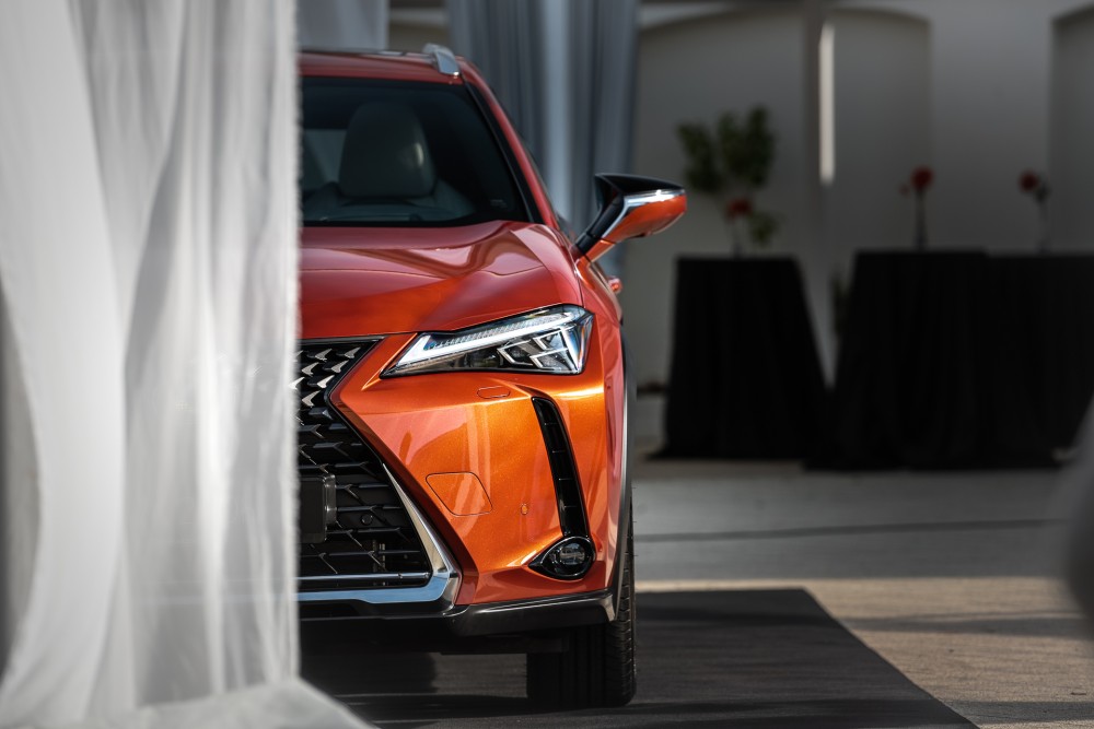 Lexus_UX_65