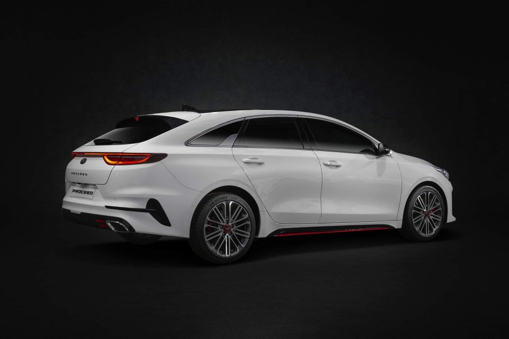 Kia ProCeed (12)